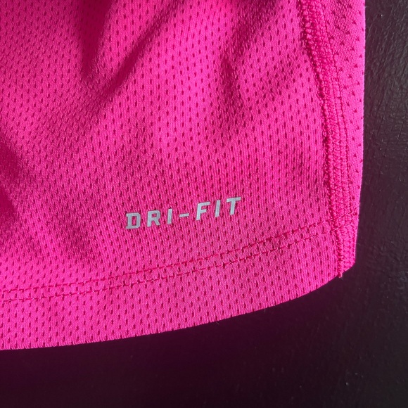 Nike women’s dri-fit t-shirt sports and airy size Small - Picture 3 of 5